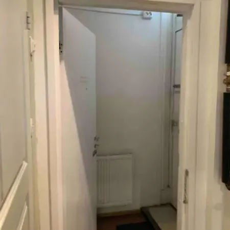 Apartment Pp *